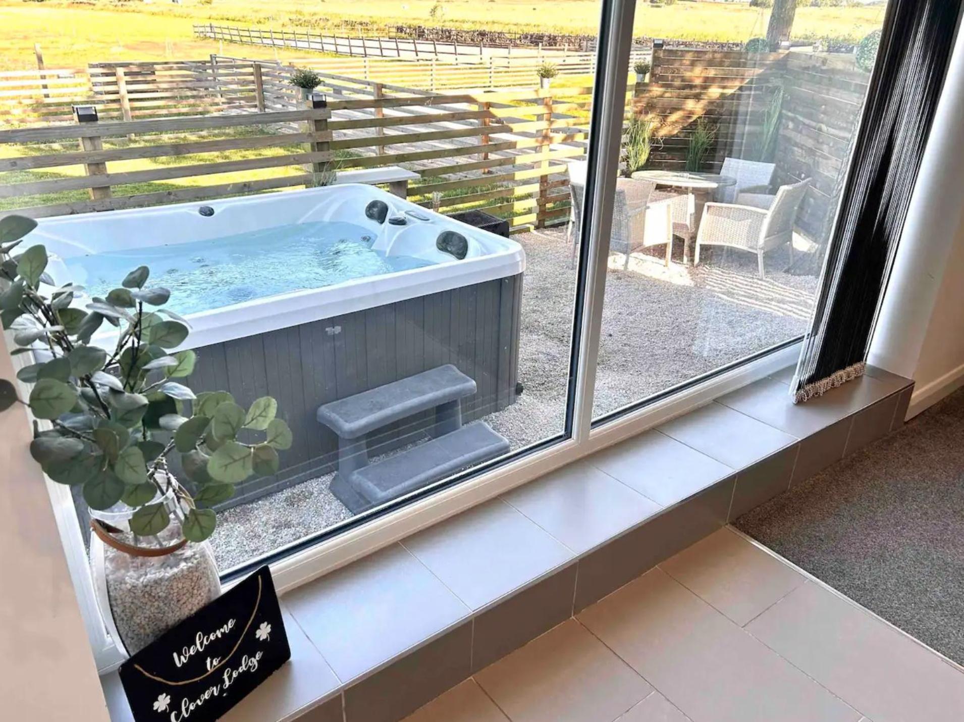 Clover Lodge Chesterfield Ngoại thất bức ảnh